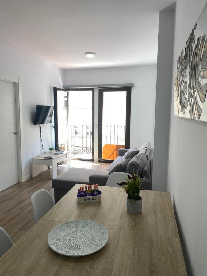 Apartamentos Marmoles Centro Malaga Luaran gambar