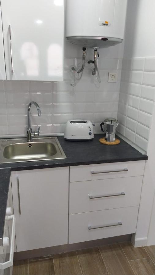 Apartamentos Marmoles Centro Malaga Luaran gambar